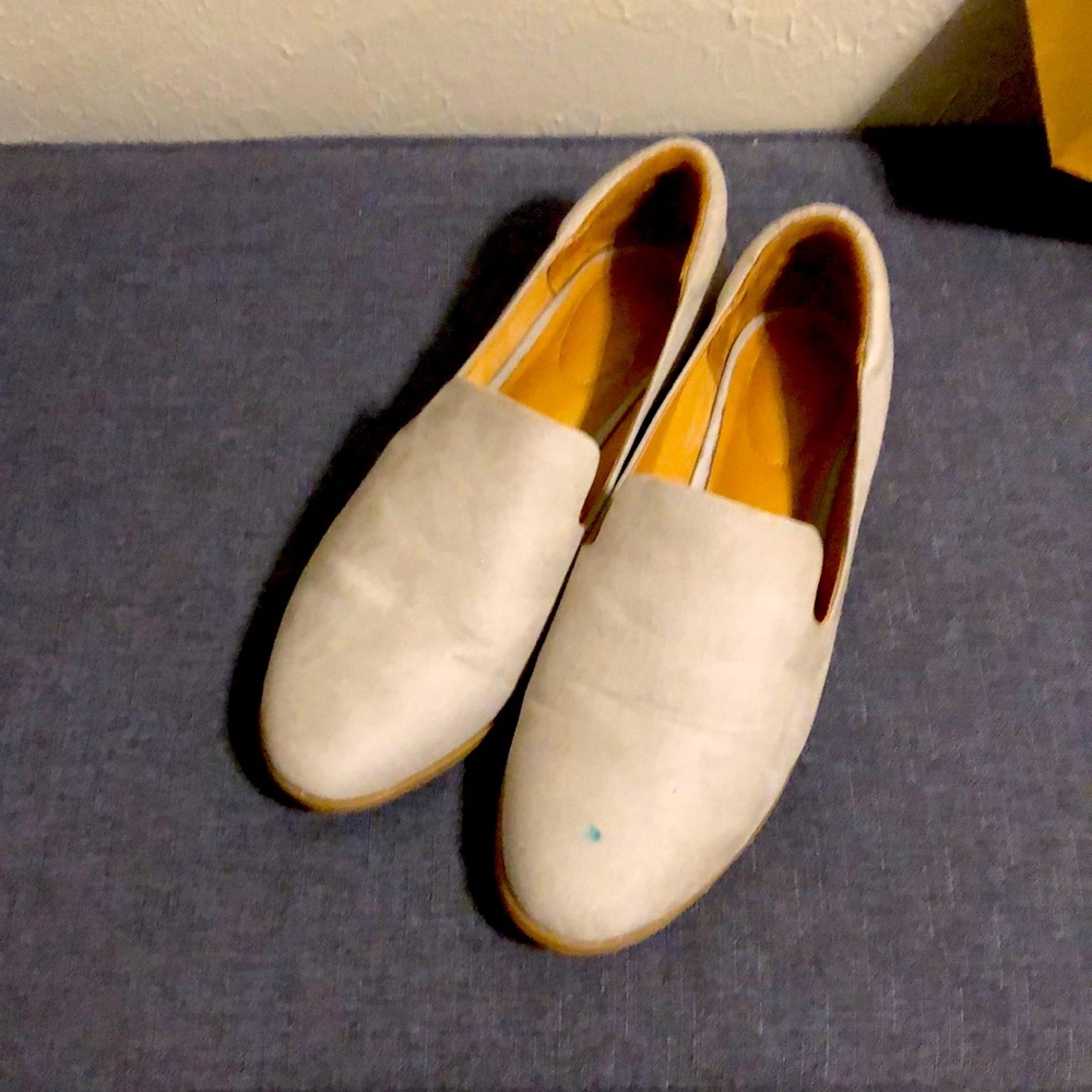 Universal Thread Loafers